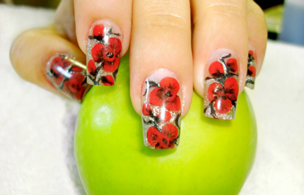 深圳学美甲去哪学-深圳美甲培训学校-深圳学美甲哪里好