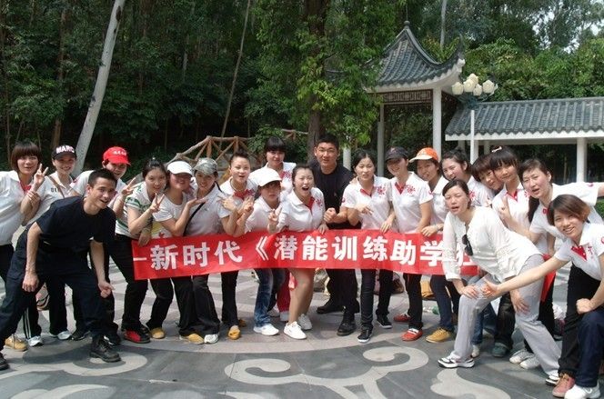 深圳化妆学校，化妆培训学校，最好的化妆学校