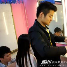 学历低学美发有发展前途吗？